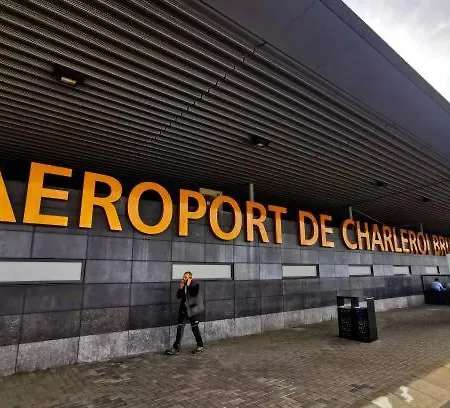 Transit 1a Center-station-airport * Charleroi